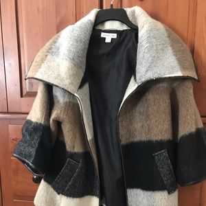 Women’s coat, 3/4 sleeves